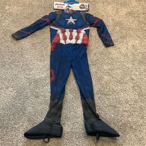 Captain America child’s Halloween costume